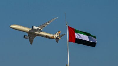 تأمين المسافرين الدوليين من طيران الاتحاد وطيران الإمارات
