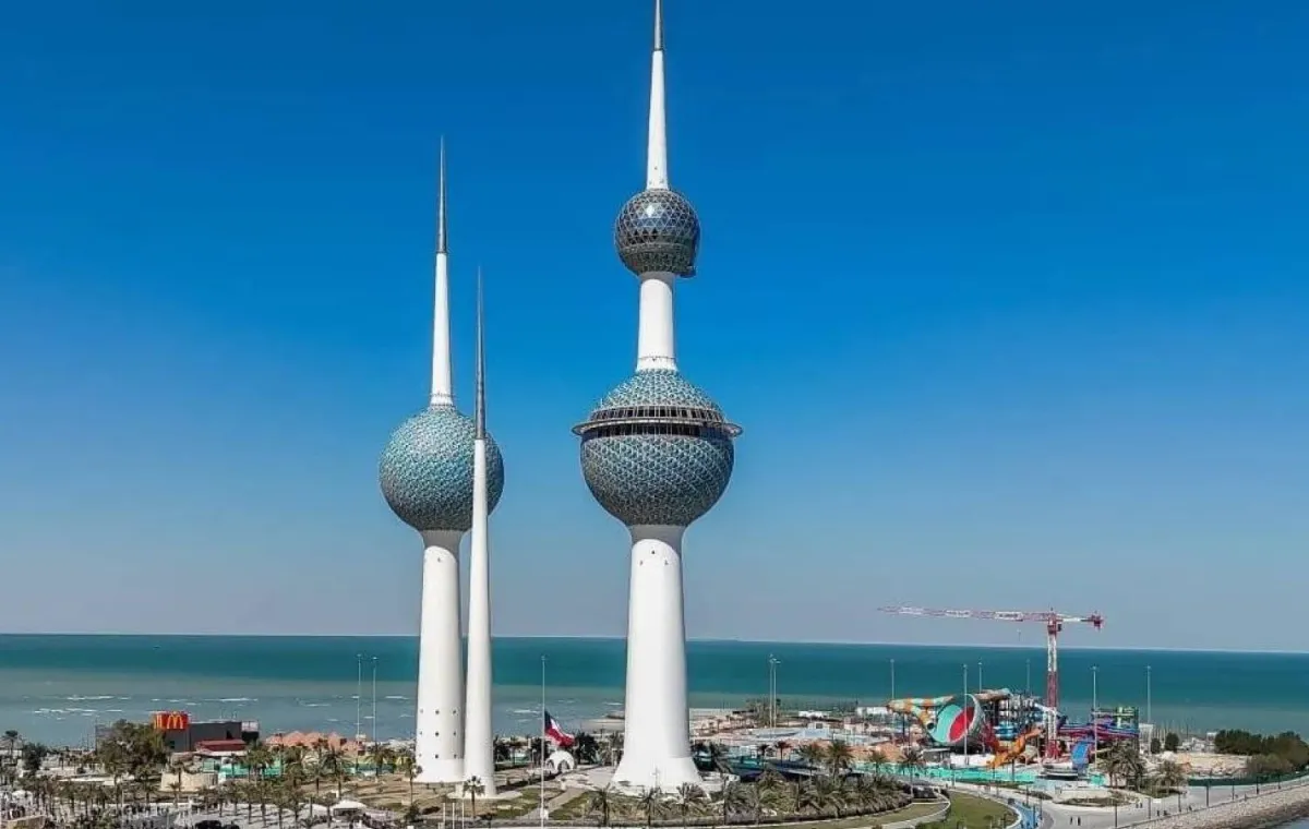 الكويت تحمل إيران مسؤولية استهداف منشآتها الحيوية