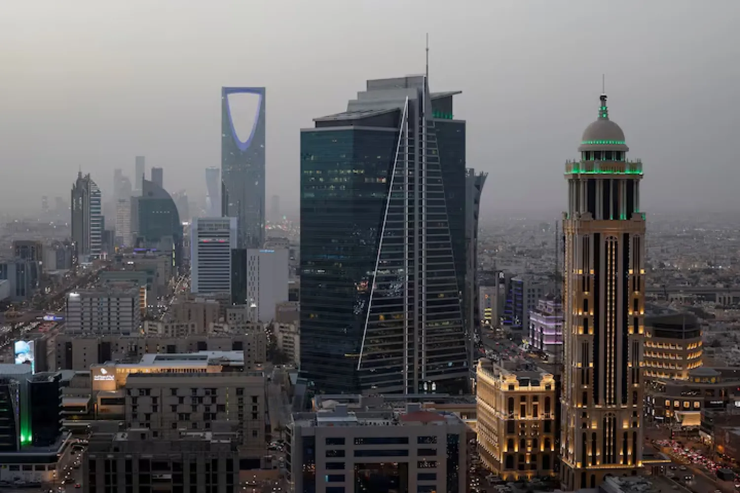 اقتصادات الخليج تتجاوز تداعيات الحرب