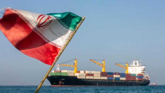 إيران تعلن عن فتح مضيق هرمز لعبور السفن