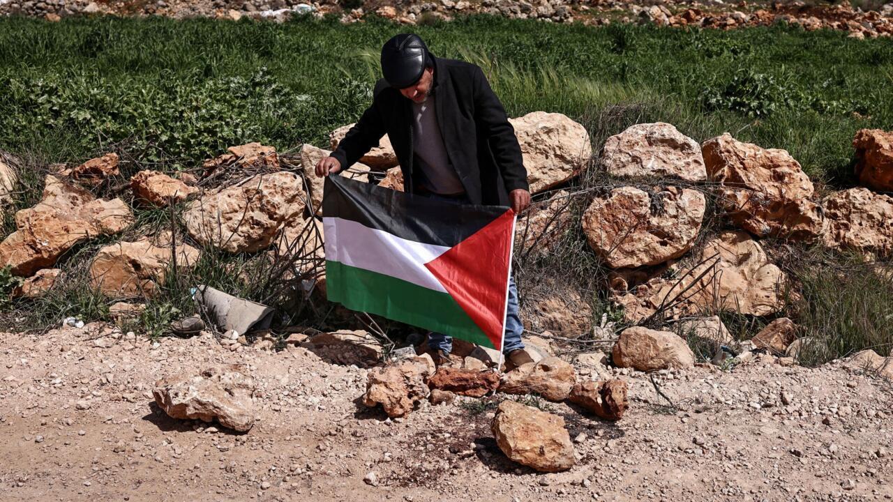 إسرائيل تنتزع صلاحيات التخطيط والبناء من السلطة الفلسطينية في الخليل