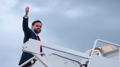 زيارة JD Vance إلى هنغاريا لدعم أوربان