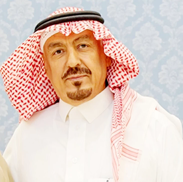 رحلة سَيْل في "ورق الكافور" بين الفقد والثراء