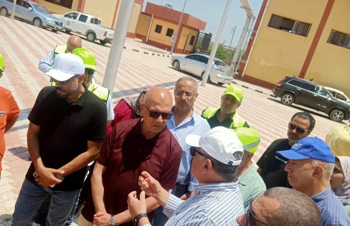 متابعة مشروعات مياه الشرب والصرف الصحي بمطوبس