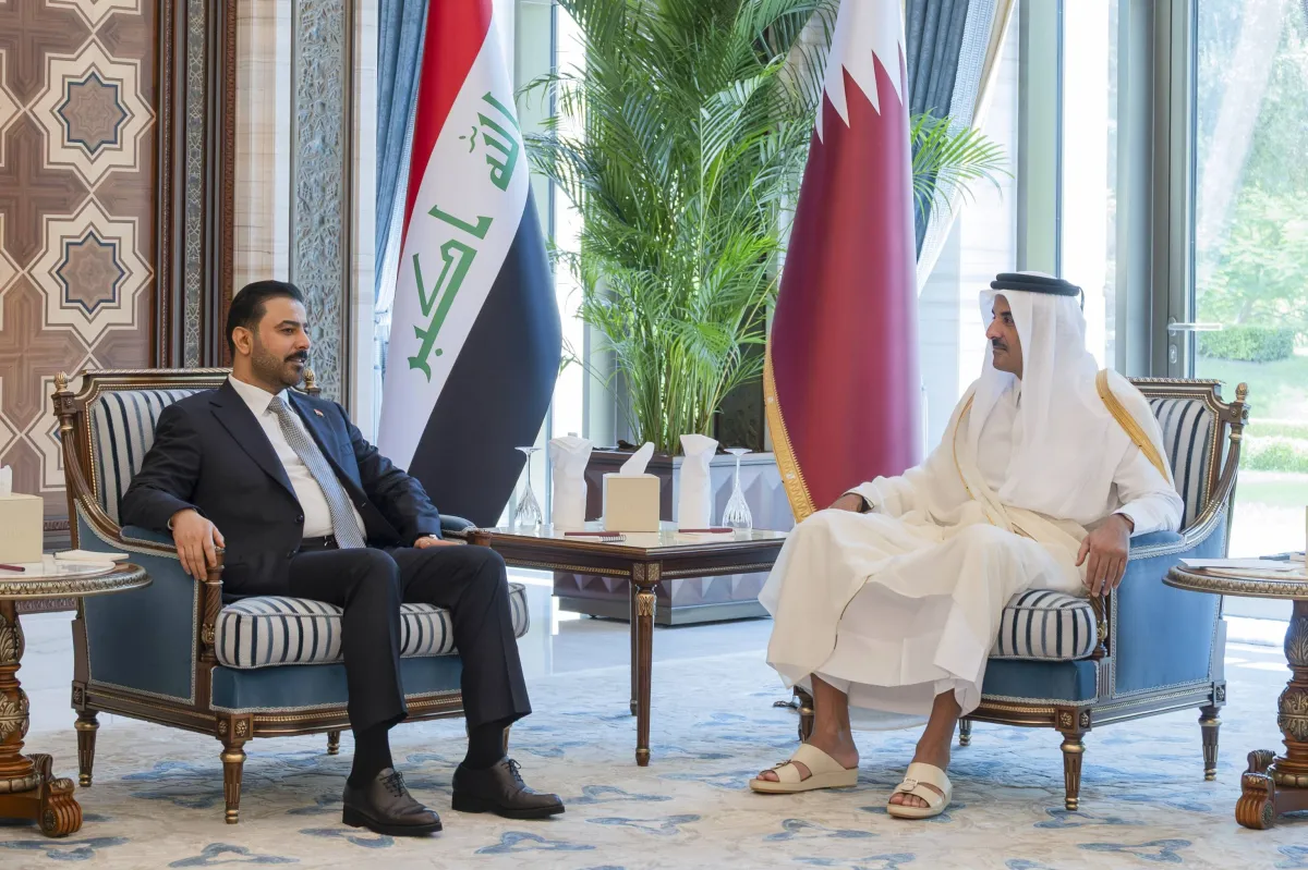 قطر والعراق يؤكدان أهمية حرية الملاحة في هرمز