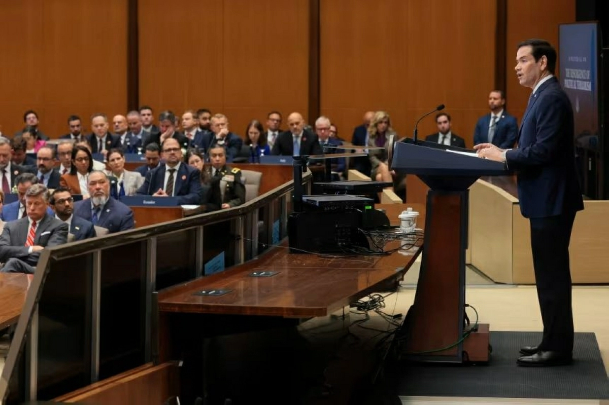 الإرهاب اليساري: دعوة للتعاون الدولي لمواجهته