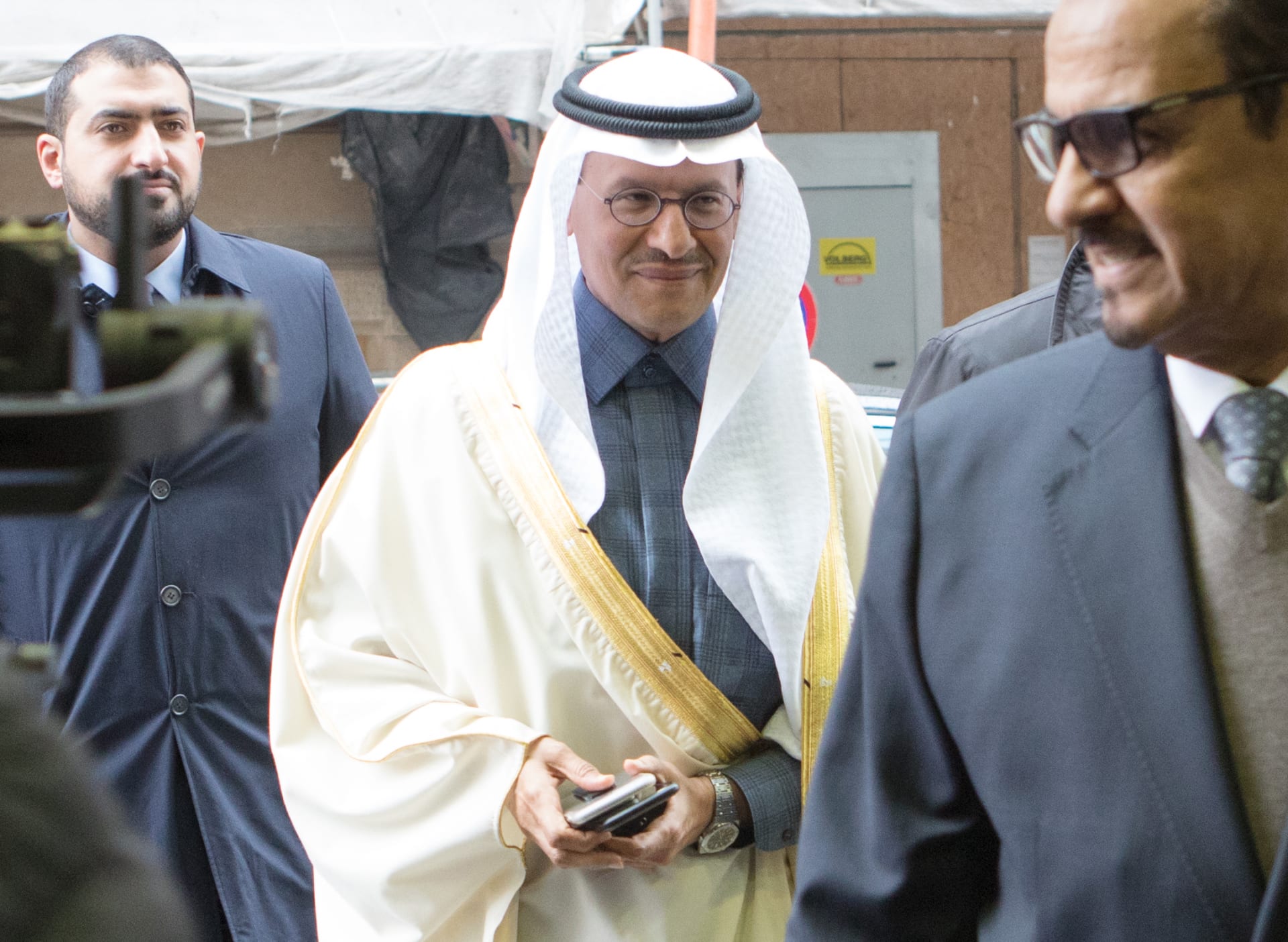 الإمارات تنسحب من أوبك وأوبك+