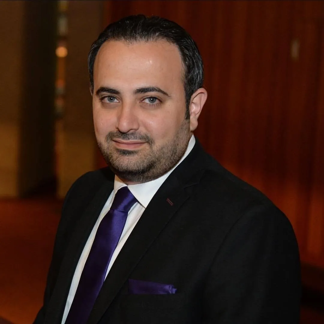 مقدمات نشرات الأخبار اللبنانية وتأثيرها السياسي